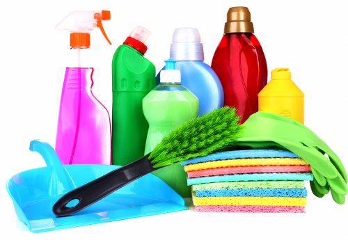 Steam cleaning a mattress for freshness and allergen reduction
